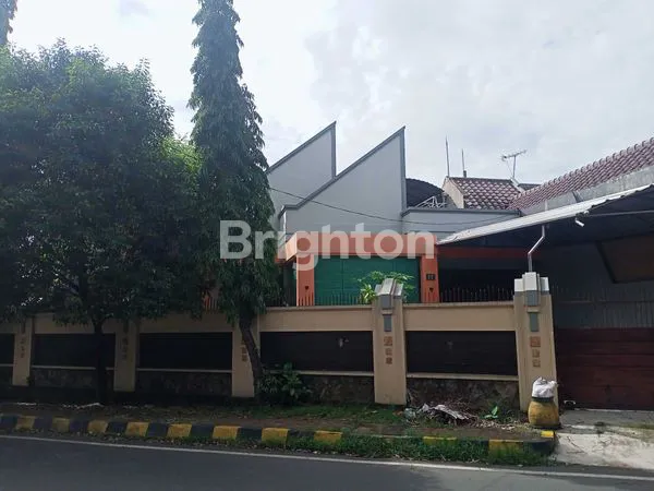 image RUMAH HOOK DI SUKUN JALAN POROS BELAKANG RS SOEPRAOEN (1)
