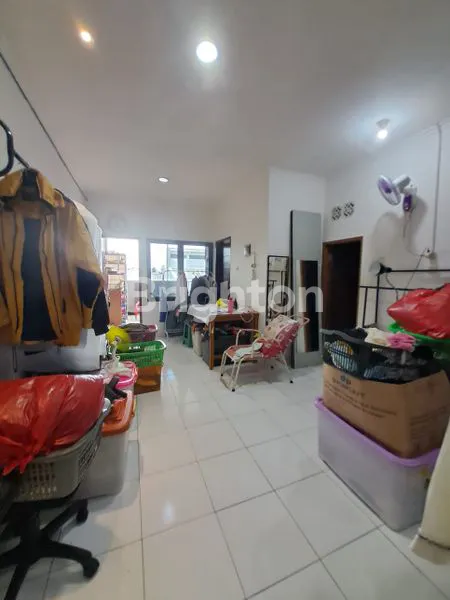 image RUMAH MINIMALIS DI JELAMBAR JAKARTA BARAT (8)