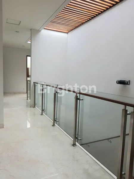 image HUNIAN MEWAH JARANG ADA DEGAN PRIVATE POOL • 389/450 M² • SHM • NEGO SAMPAI DEAL (8)