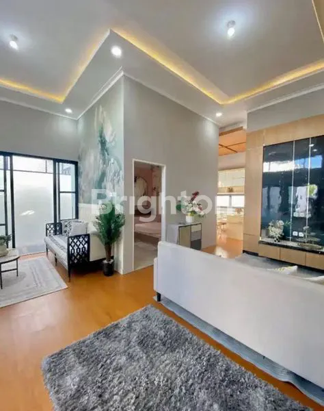 image RUMAH HOOK MEWAH SKANDINAVIA – FULL FURNISH, DEPAN TAMAN, SEVILLA CLUSTER ARIFIN AHMAD (6)