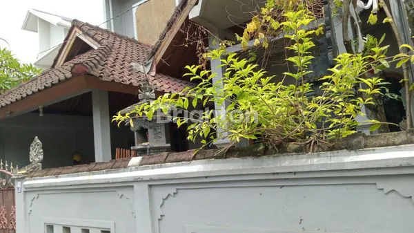 image RUMAH 3 KT DI CANGGU, LT 200M², SEWA 95 JT (3)