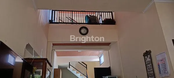 image RUMAH CANTIK 2 1/2 LANTAI DI KUNCIRAN TANGERANG (3)