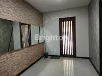 Pantai mentari pak julius 8