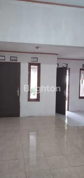 image RUMAH 2 LANTAI DI KELAPA DUA, DEKAT SMS (4)