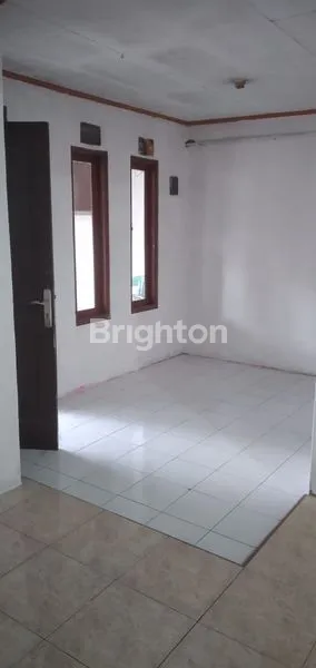 image RUMAH 2 LANTAI DI KELAPA DUA, DEKAT SMS (3)