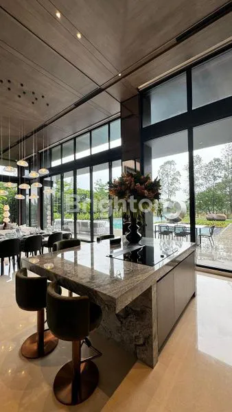 image MANSION MEWAH 3 LANTAI DI NAVAPARK BSD (7)