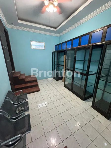 image SEWA RUMAH MEWAH 4 KAMAR DI JL. ADAM MALIK (6)