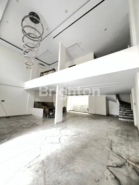 image VILLA MEWAH MEGAH 4,5 TINGKAT - LEBAR 9MTR DI CITRALAND GAMA CITY - CLUSTER RAVELLES PLACE (2)