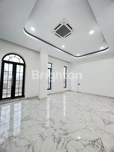 image VILLA MEWAH MEGAH 4,5 TINGKAT - LEBAR 9MTR DI CITRALAND GAMA CITY - CLUSTER RAVELLES PLACE (6)