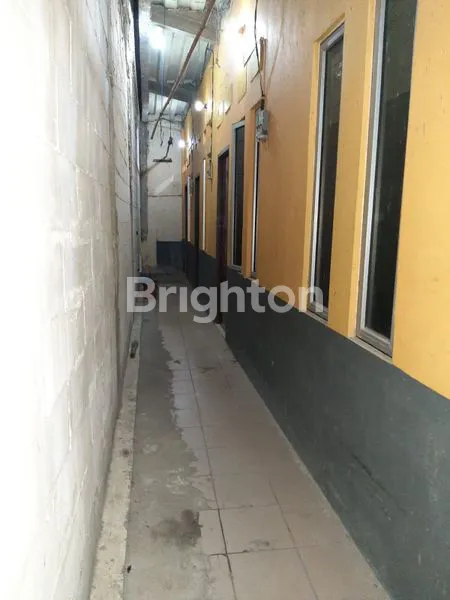 image DI JUAL KONTRAKAN COCOK BUAT KOSAN DI JAKARTA PUSAT, 5 MENIT KE RS MITRA KEMAYORAN, DEKAT STASIUN KEMAYORAN (1)