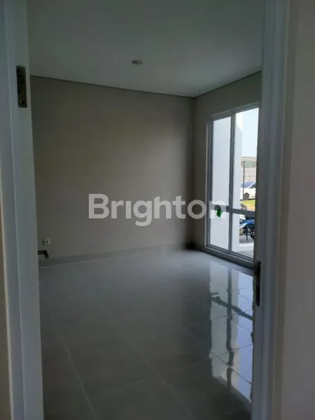 image NEGO SAMPAI JADI, DIJUAL RUMAH CANTIK DI CLUSTER CANNA – PARAMOUNT PETALS, TANGERANG (3)