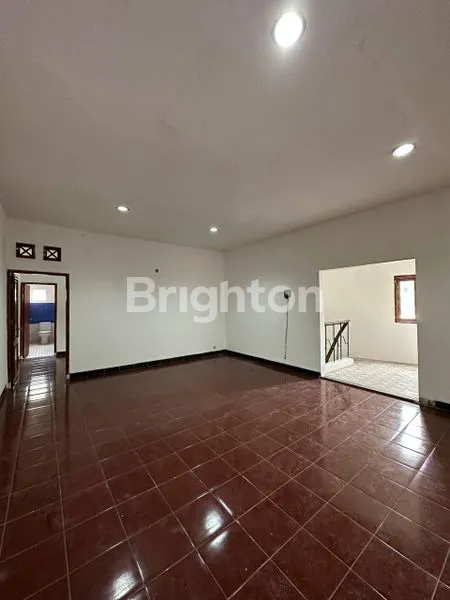 image RUMAH DIPUSAT KOTA MENTENG JAKARTA PUSAT (4)