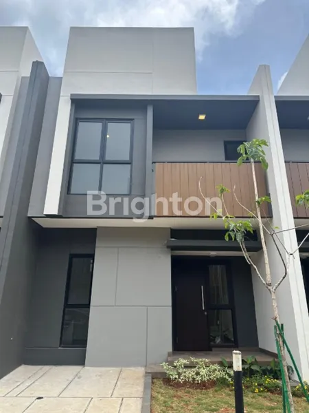 image RUMAH BARU SCG CLUSTER REGIA SUMMARECON CROWN GADING SEMI FURNISHED (1)