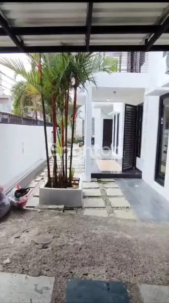 image RUMAH BAGUS 2 LANTAI TANJUNG DUREN (2)