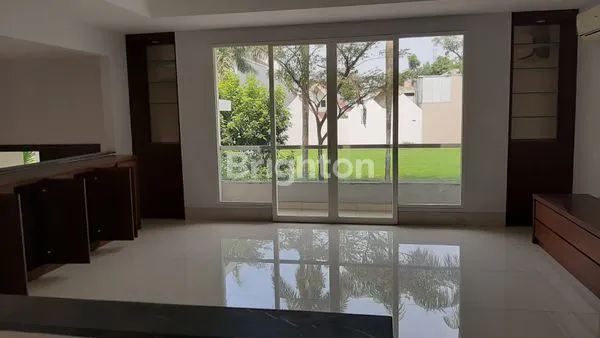 DIJUAL RUMAH DI SUTERA JELITA