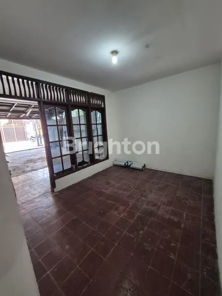 image RUMAH DI KEDOYA (4)