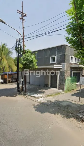 image RUANG USAHA  UTARA PRACIMATUIN MANGKUNEGARAN DEKAT PASAR LEGI (2)