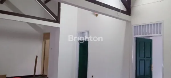 image RUMAH KEBAYORAN LAMA DENGAN KEMUDAHAN AKSES KE SENAYAN DAN SCBD (4)