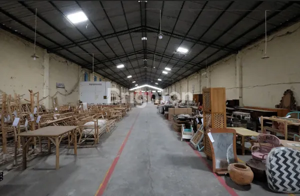 image KLATEN, JUWIRING. RUANG USAHA / GUDANG DI KAWASAN INDUSTRI TANJUNG-SERENAN LUAS 2400M, KONDISI TERAWAT DAN SIAP PAKAI. (3)