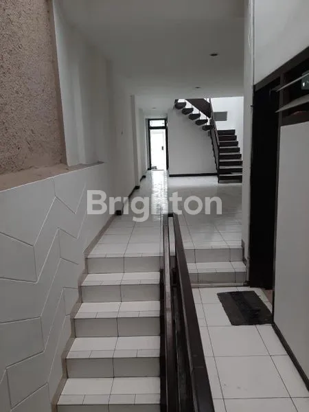 image RUKO 3,5 LT SIAP PAKAI DI AREA KOMERSIL, STRATEGIS PINGGIR JALAN DI JLN AHMAD YANI BANDUNG (2)