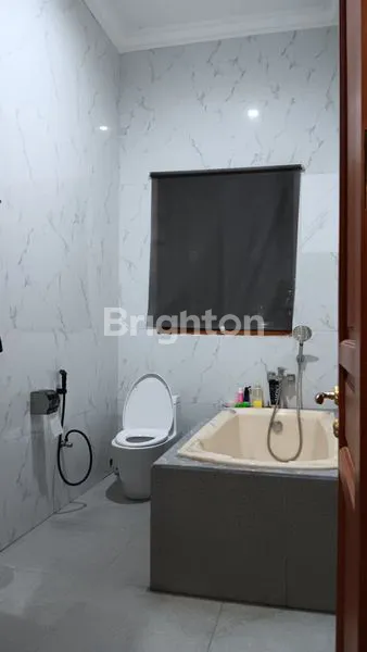 image RUMAH MEWAH 3 LANTAI, ROOFTOP + KOLAM RENANG CINERE (8)