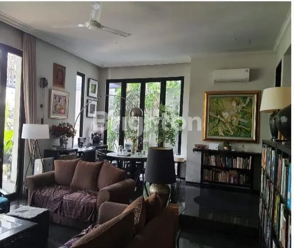 image RUMAH MEWAH LT 256 DI TAMAN SEMANAN INDAH (3)