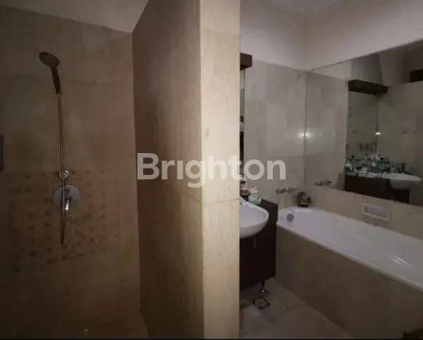 image RUMAH HOOK MEWAH GADING ARCADIA JAKARTA FULL FURNISHED MURAH (5)