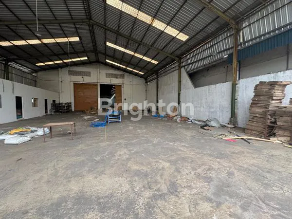 image GUDANG SIAP PAKAI DI KAWASAN INDUSTRI SEMARANG BARAT (2)