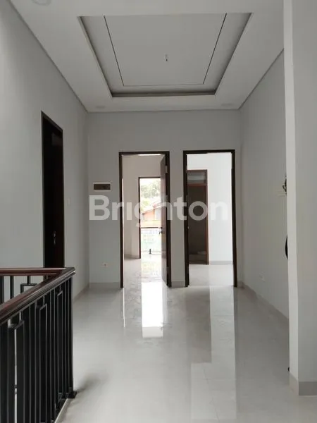 image RUMAH BRAND NEW CEMPAKA PUTIH (8)