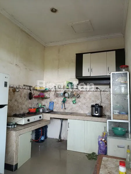 image RUMAH ESTETIK DI KAKI GUNUNG WILIS, ASRI DI PINGGIR JALAN ,4KAMAR (8)