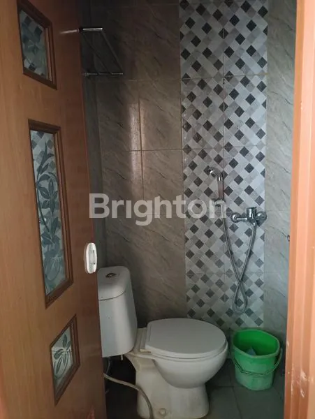 image RUMAH ESTETIK DI KAKI GUNUNG WILIS, ASRI DI PINGGIR JALAN ,4KAMAR (7)