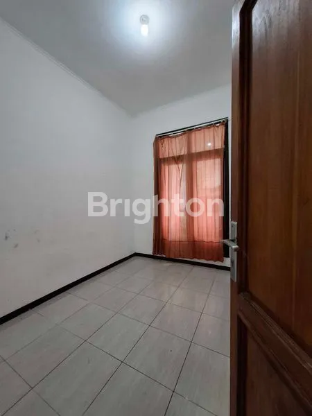image RUMAH 2 KAMAR TIDUR MADIUN KOTA (3)