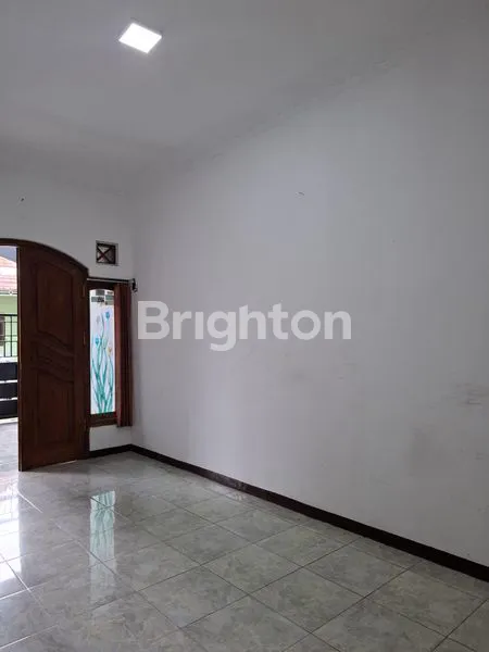 image RUMAH 2 KAMAR TIDUR MADIUN KOTA (4)