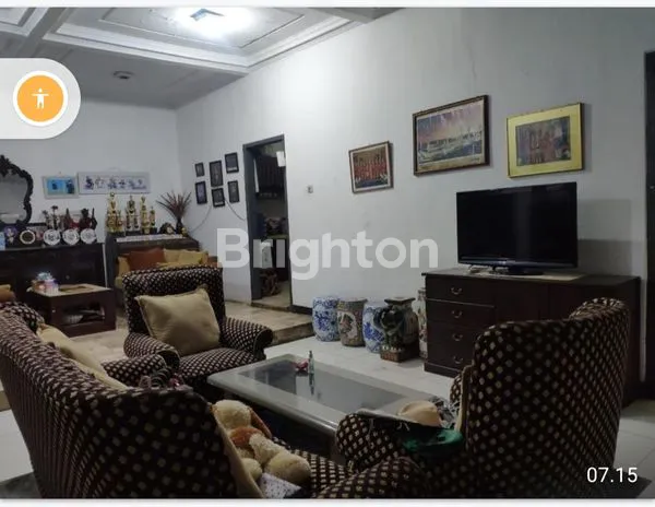 image RUMAH BESAR LUAS TANAH 324 M2 LUAS BANGUNAN 384 M2  COCOK UNTUK KELUARGA BESAR LINGKUNGAN NYAMAN (7)