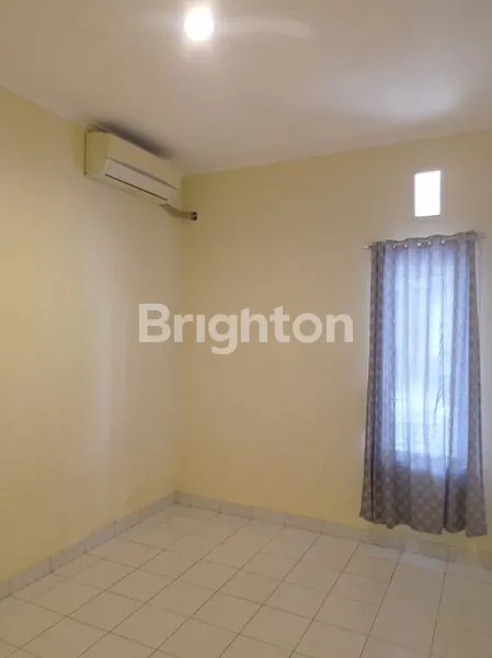 image RUMAH CAKEP DIJUAL CEPAT RIVIERA DELTAMAS (5)