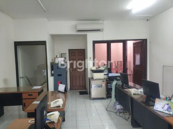 image RUKO MANIS DI GATOT SUBROTO TIMUR – SIAP JUAL CEPAT (4)
