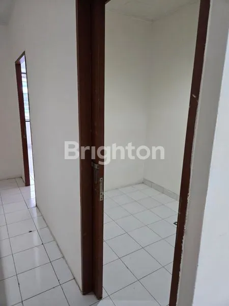 image HUNIAN BISNIS DI PORIS INDAH, HADAP SELATAN (2)