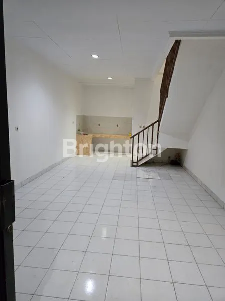 image HUNIAN BISNIS DI PORIS INDAH, HADAP SELATAN (4)