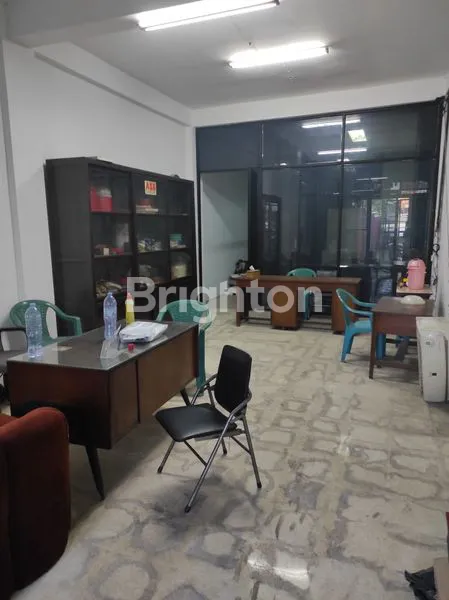 image RUKO 3 LANTAI DI TENGAH KOTA SURABAYA (3)