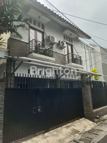 RUMAH + KOST STRATEGIS DI TEBET TIMUR DALAM – LOKASI PREMIUM JAKARTA SELATAN