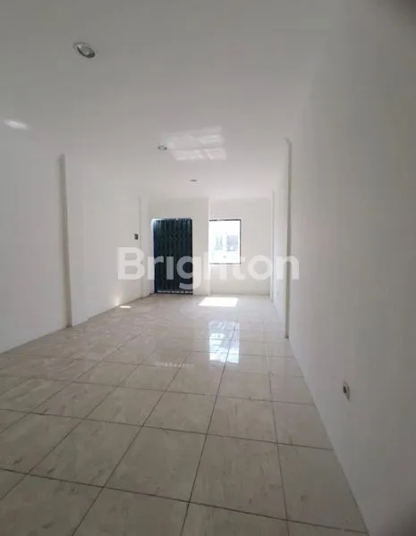 image RUKO STRATEGIS DAN MURAH DI TANJUNG DUREN, JAKARTA BARAT  (3)