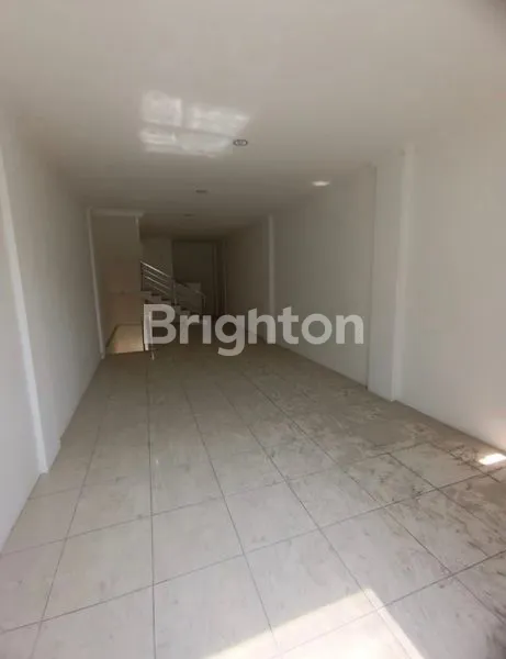 image RUKO STRATEGIS DAN MURAH DI TANJUNG DUREN, JAKARTA BARAT  (4)