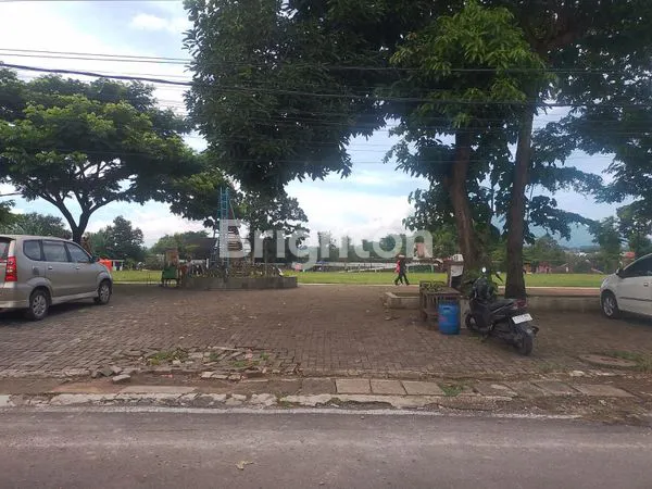 image RUMAH DI JUAL BANYUMANIK SEMARANG (2)