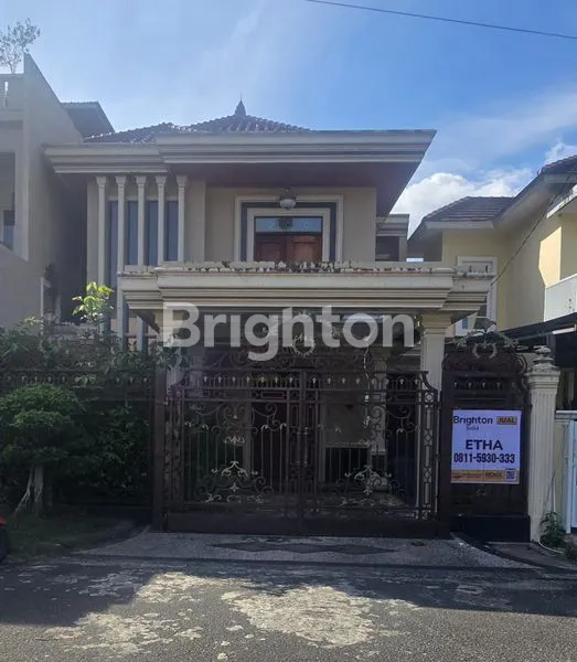 image RUMAH STRATEGIS DALAM CLUSTER PERUMAHAN ELIT (1)