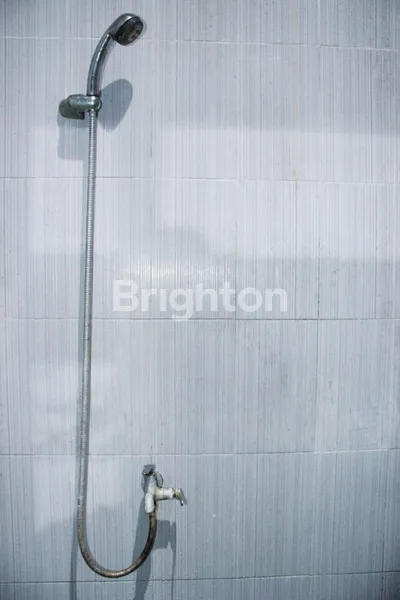 image HUNIAN NYAMAN TERAWAT 2 LANTAI DI RUNGKUT SURABAYA (2)