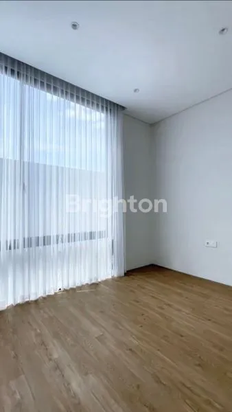 image SUTOREJO 1 MENIT KE RAYA MULYOSARI NEW INDUSTRIAL MODERN ROW 3 MOBIL (7)