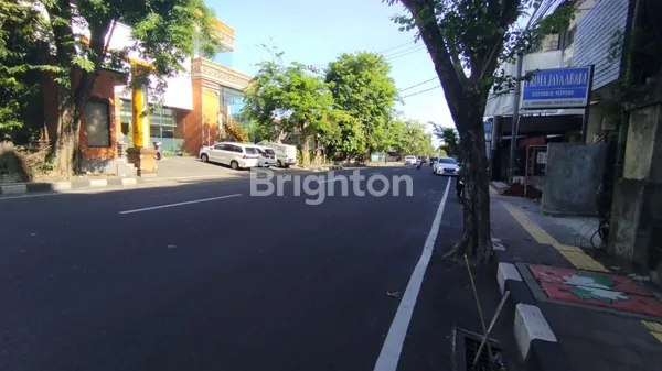 image GEDUNG KOMERSIAL 3 LANTAI + BASEMENT DI JL. UTAMA DIPONEGORO, DENPASAR. EKS BANK & KAMPUS (6)