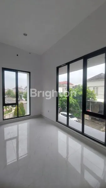 image NEW MINIMALIS PRAPEN INDAH DEKAT UBAYA TENGGILIS NGINDEN JEMURSARI MARGOREJO KENDANGSARI RUNGKUT (2)