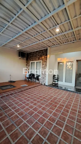 image SIAP HUNI RUMAH PANTAI MENTARI 2 LANTAI, LOKASI DEPAN, KONDISI BAGUS TERAWAT (3)