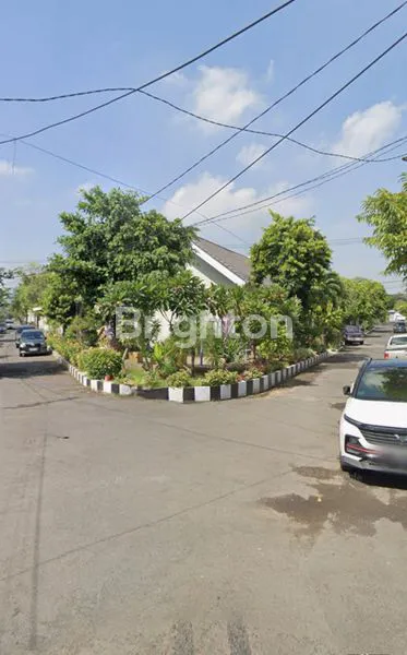 image RUMAH SUKOMANUNGGAL JAYA SURABAYA BARAT (3)